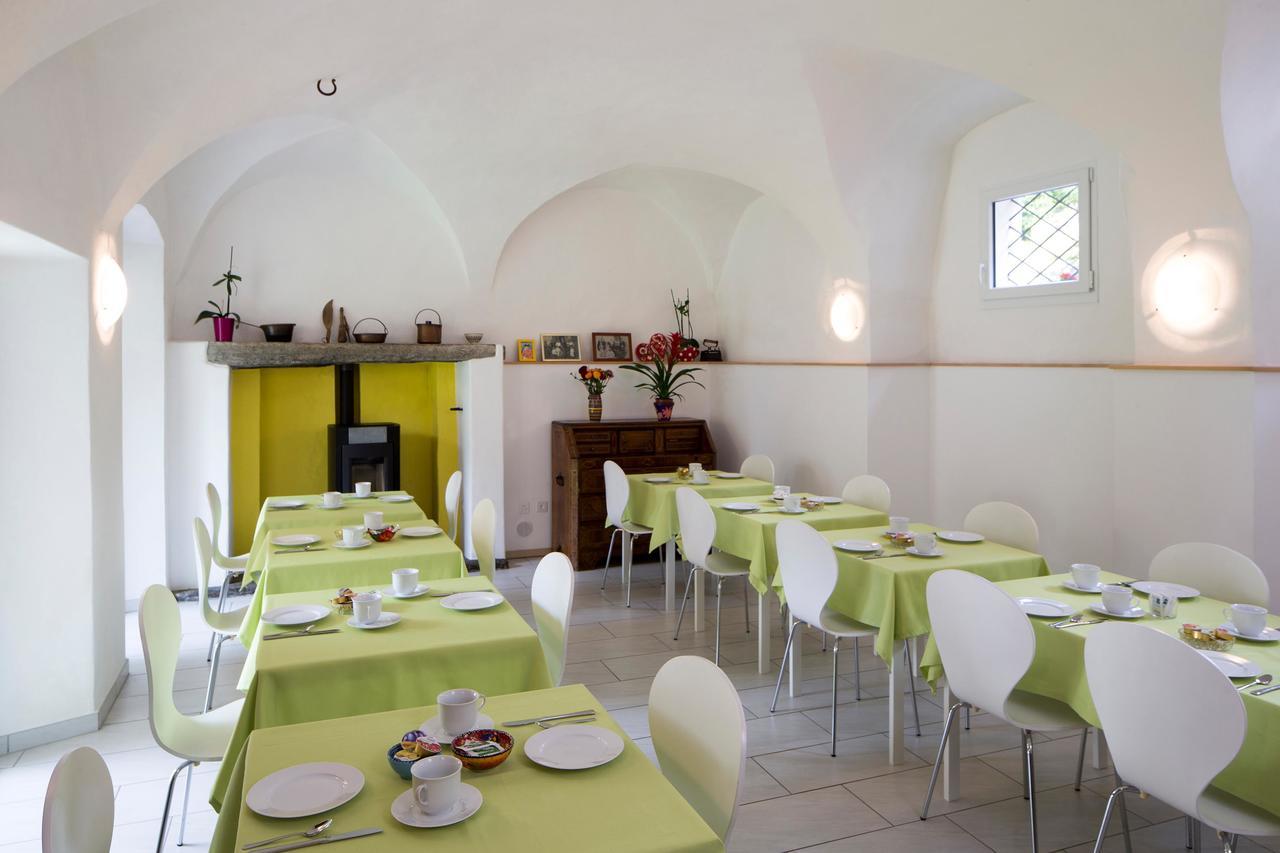 Hotel Garni Maggia Giumaglio Bagian luar foto