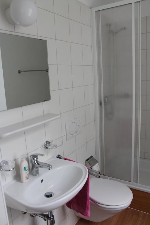 Hotel Garni Maggia Giumaglio Bagian luar foto